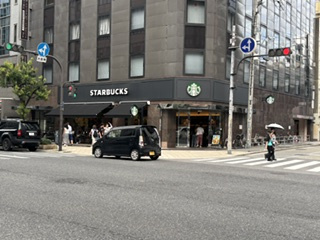 ブランズタワー御堂筋本町の周辺|カフェまで徒歩20分
