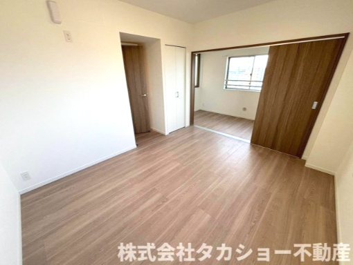 サンクレイドル千葉登戸スカイレジデンスの洋室|使い勝手のいい洋室です