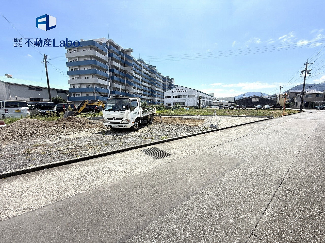リーブルガーデン　駿河区丸子新田4期　の前面道路含む現地写真