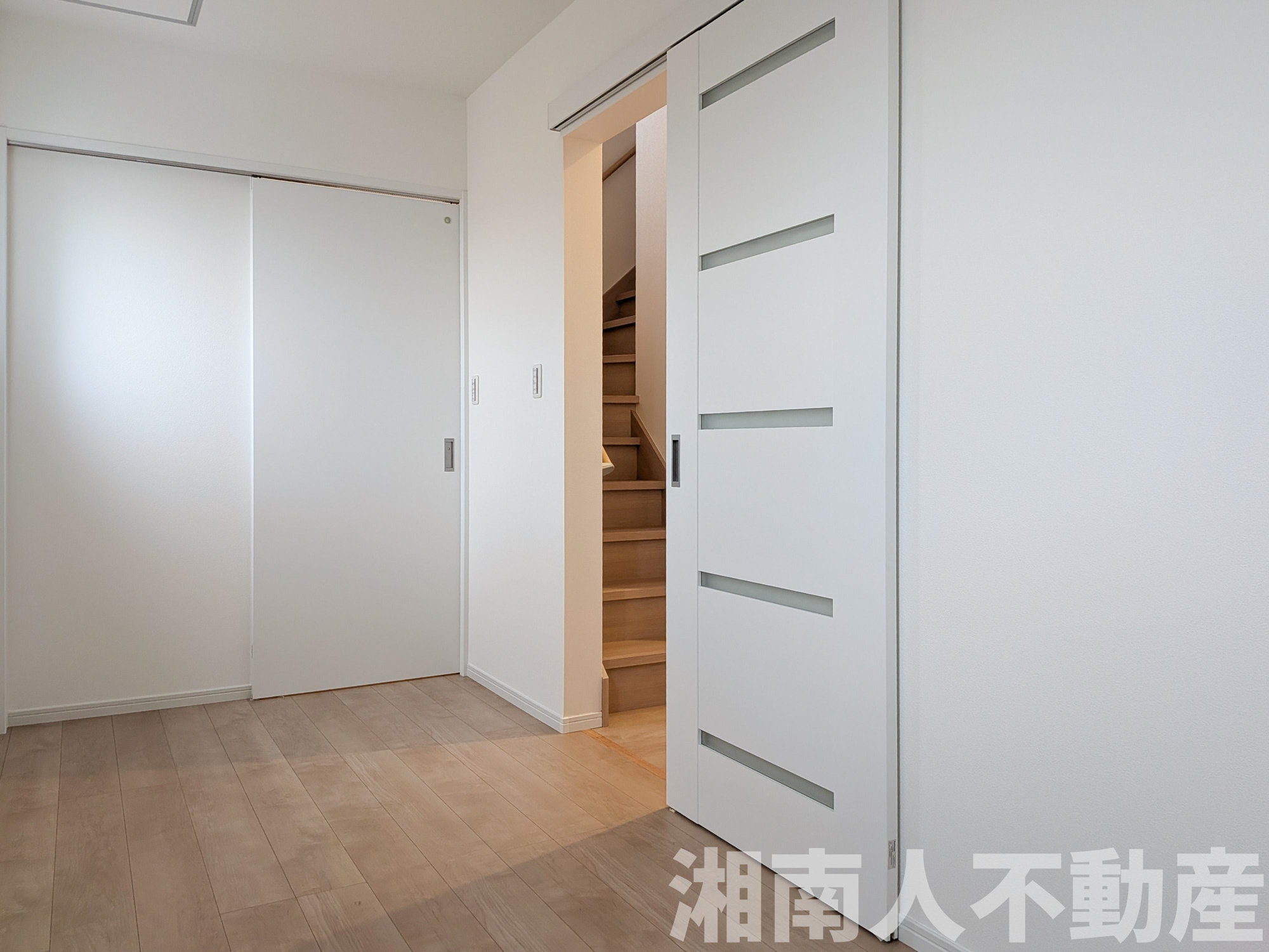 藤沢市柄沢２丁目７－９戸建の収納|こまごまとしたものを収納できそうですね