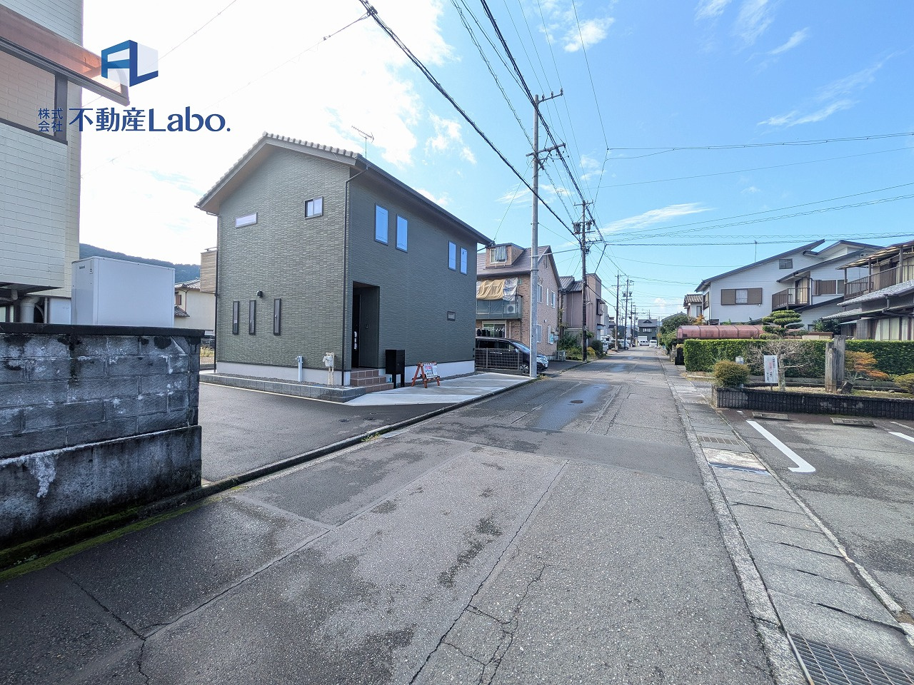 静岡市葵区羽鳥六丁目5期　全1棟の前面道路含む現地写真