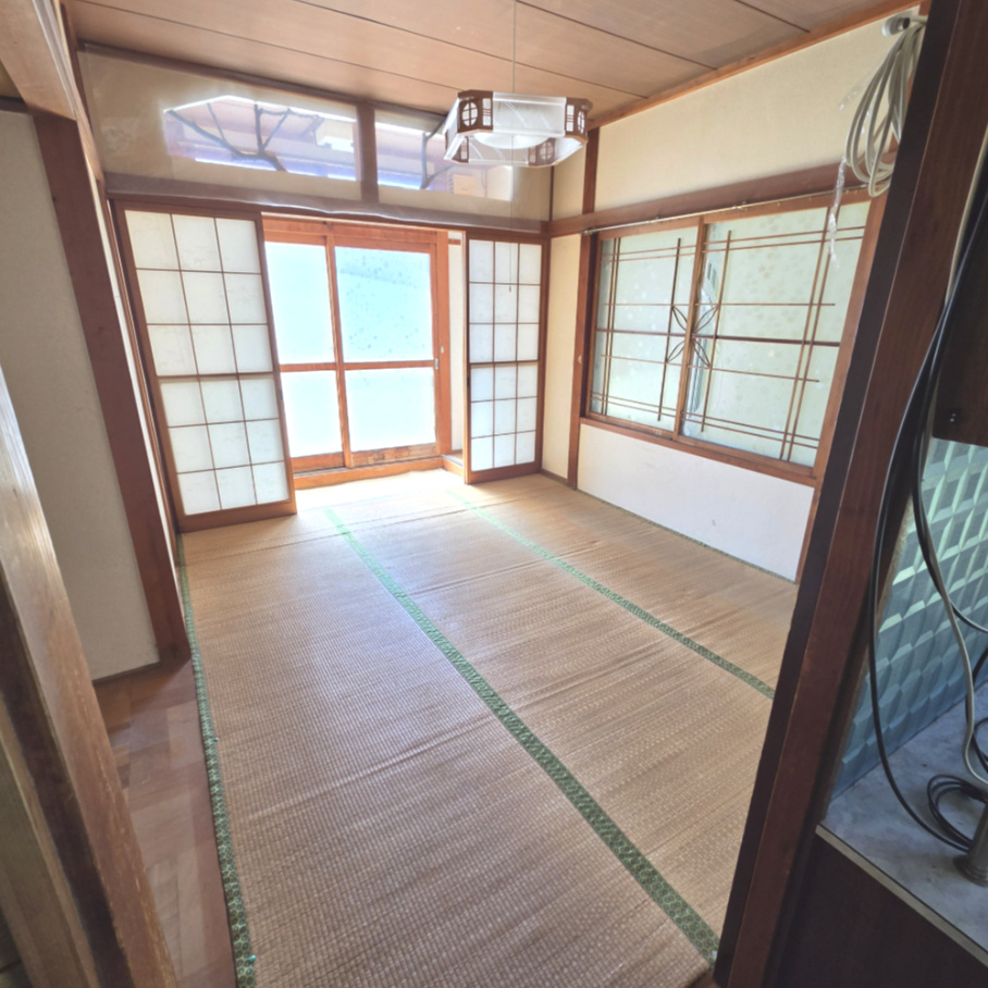 登別市片倉町1丁目12-4　中古住宅の和室