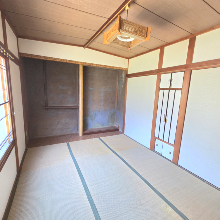 登別市片倉町1丁目12-4　中古住宅の和室