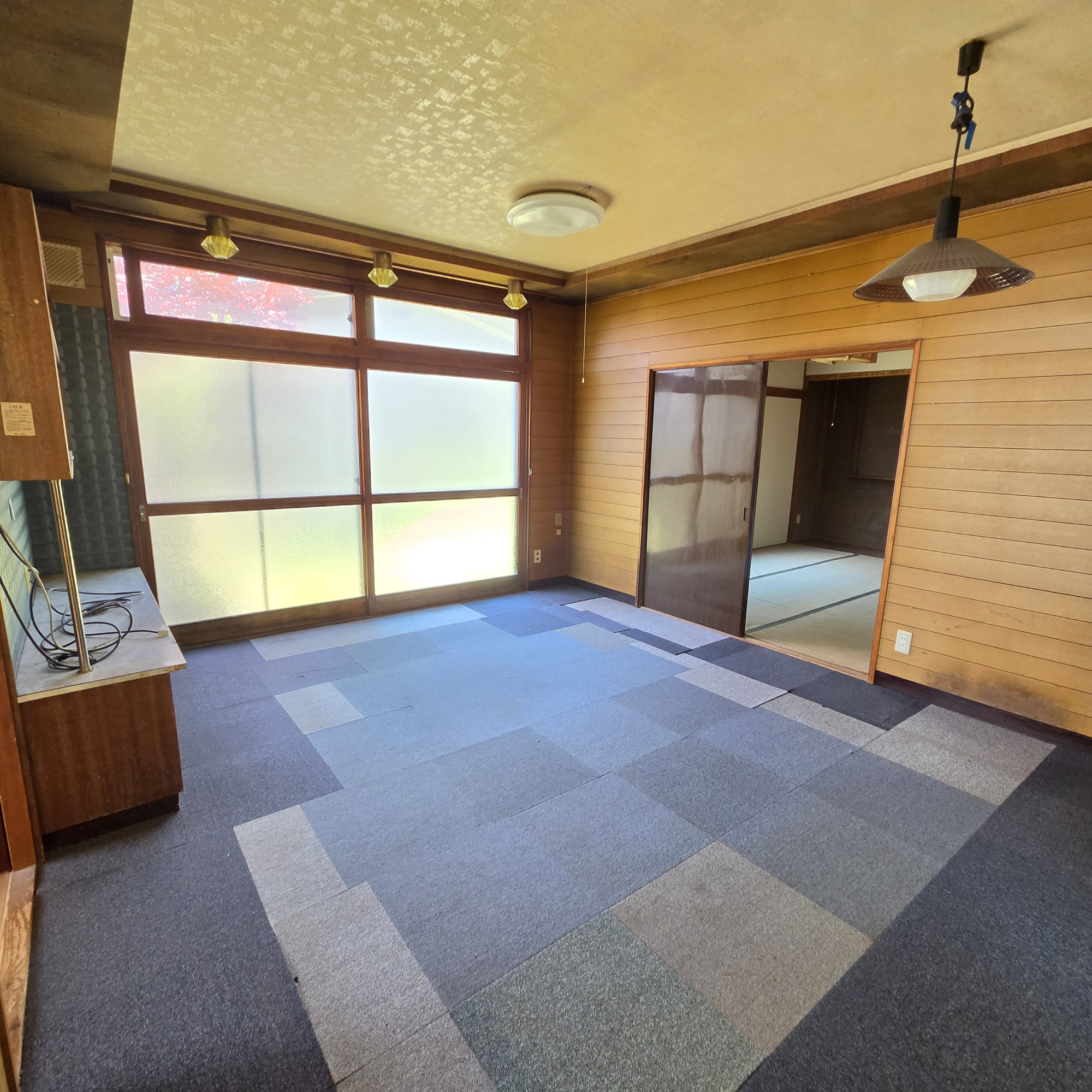 登別市片倉町1丁目12-4　中古住宅の居間・リビング