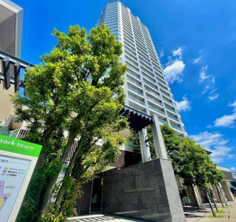 マークワンタワー長津田の外観