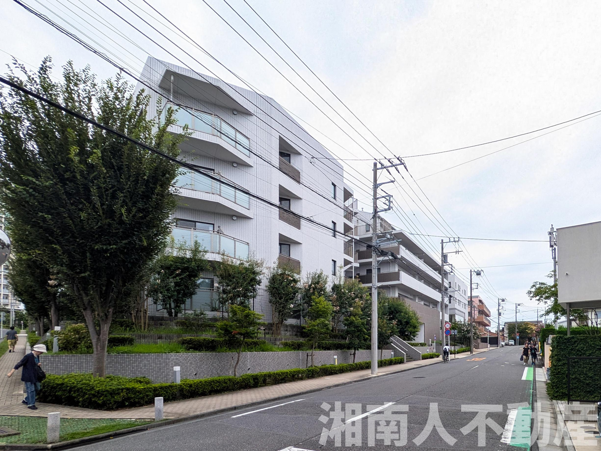 ライオンズ湘南藤沢グランフォートの周辺
