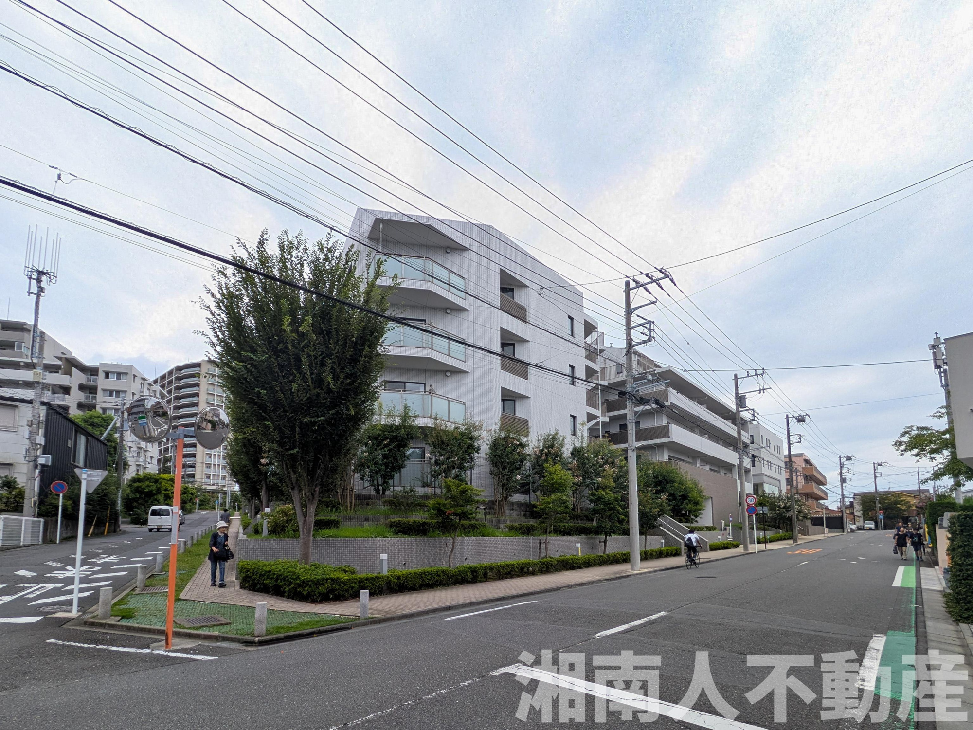 ライオンズ湘南藤沢グランフォートの周辺