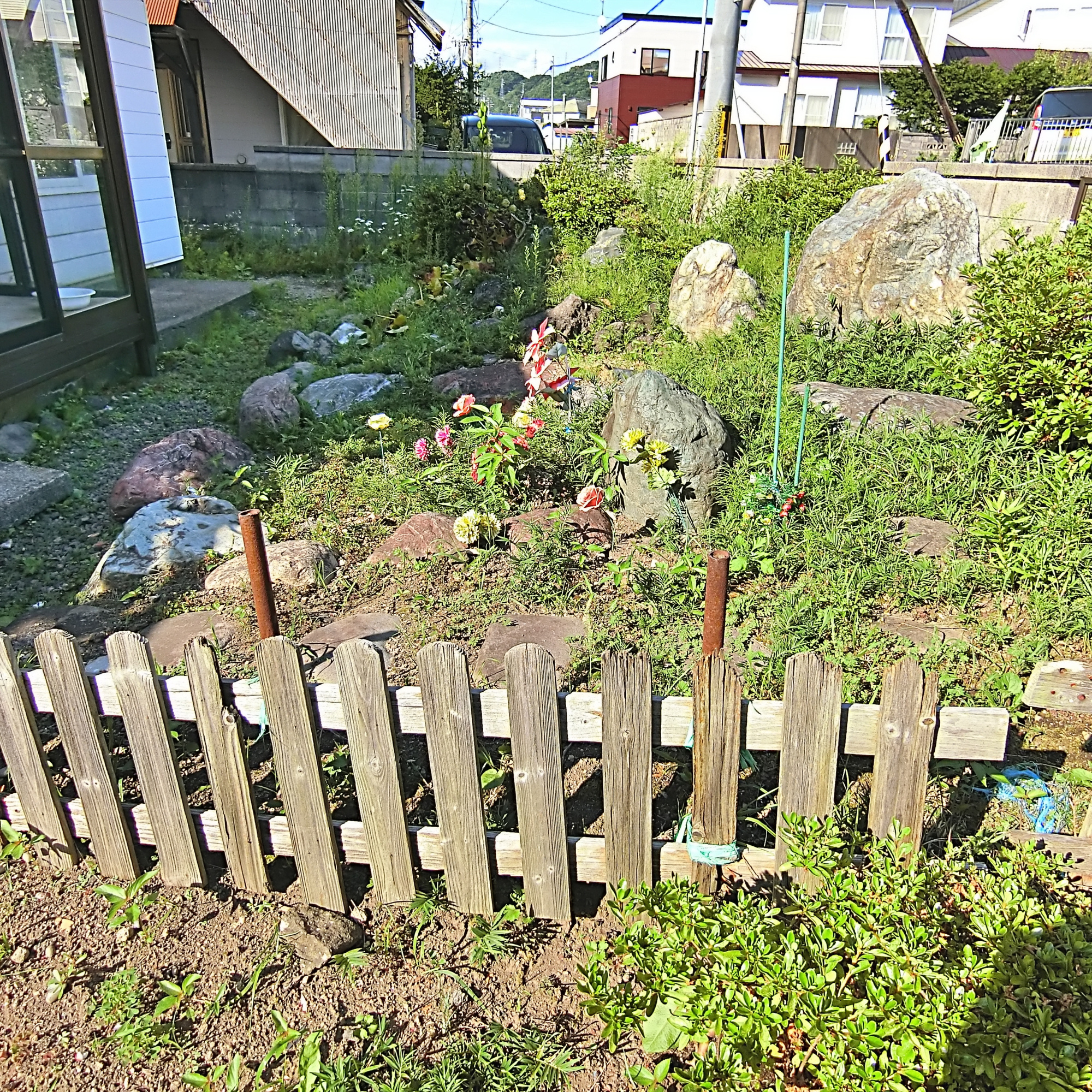 室蘭市高砂町2丁目9-19　中古住宅の庭