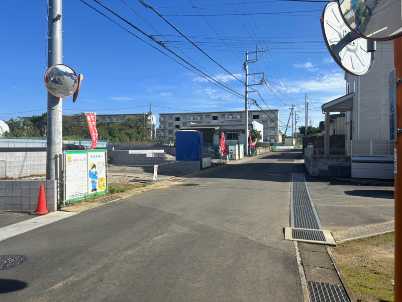 つくば市谷田部（全3区画）　前面道路含む現地写真