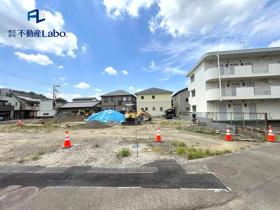 クレイドルガーデン　静岡市葵区新伝馬第3の外観|公道からの協定道路に接道しています。
お子様の車通りへの飛び出しの心配も少ないです♪