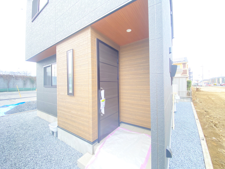 【A号棟　玄関】