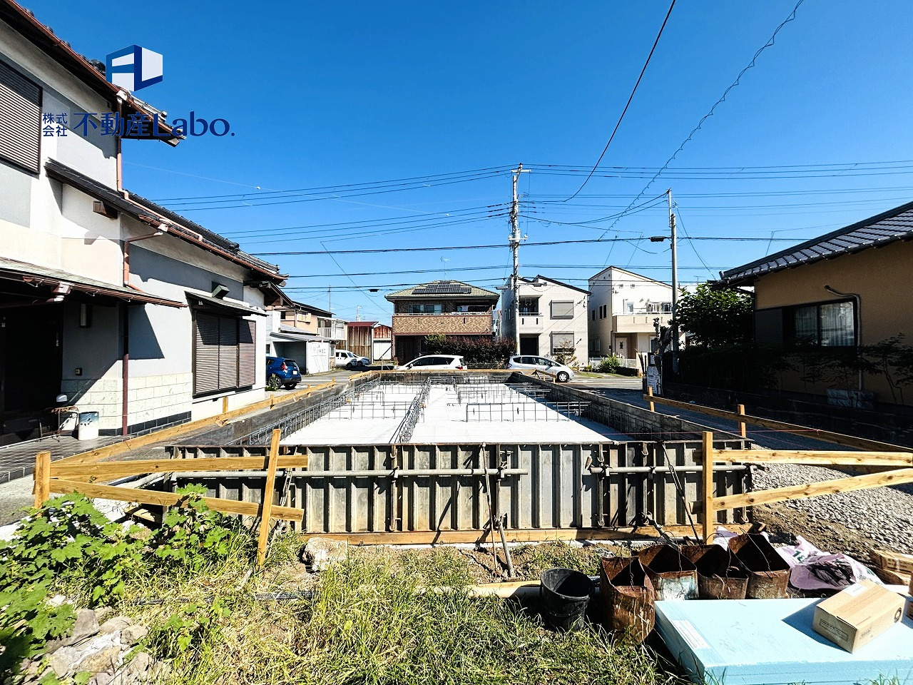 クレイドルガーデン　沼津市松長　第5　全3棟の外観|＜1号棟外観＞
前面が協定道路となり、車の出し入れもラクラク♪