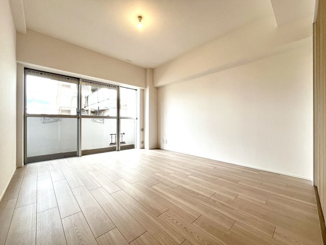 北野ハイツの洋室|使い勝手のいい洋室です