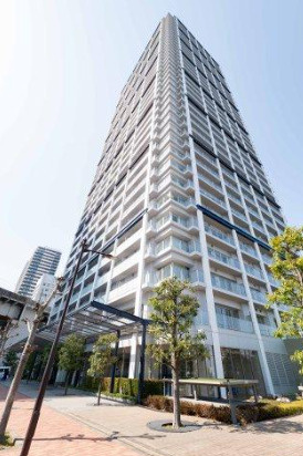 ベイクレストタワーの外観