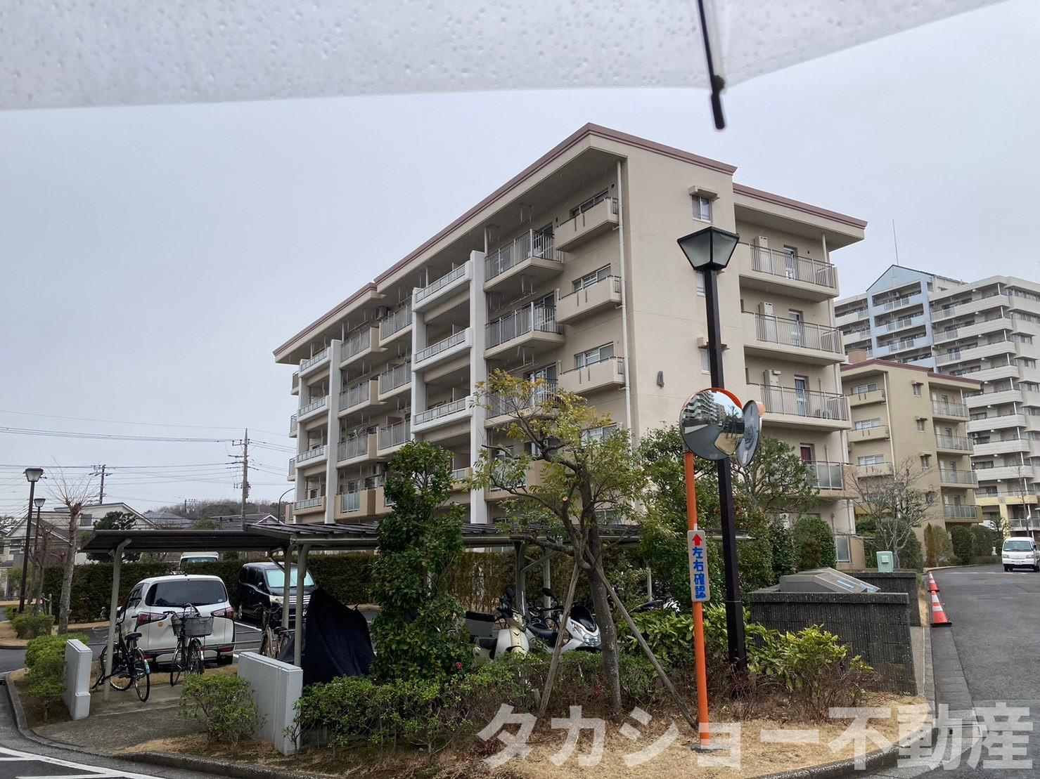 プラザ学園前　第4号棟の外観|外観もきれいです