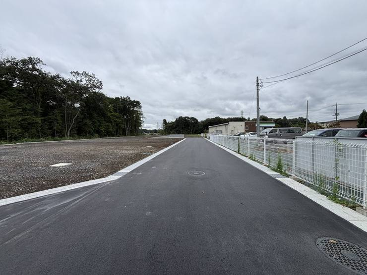【前面道路含む現地写真】小山市大字中久喜2号地(全34区画)