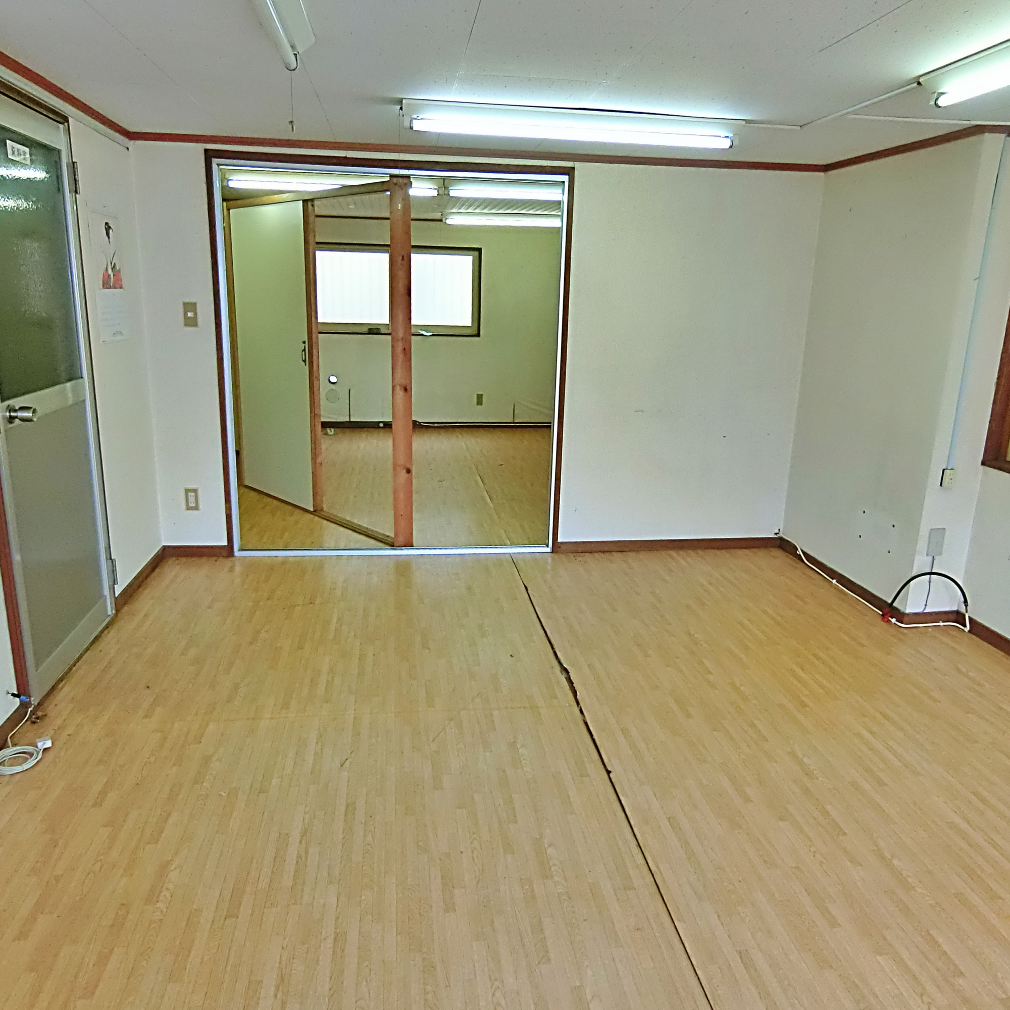 室蘭市日の出町1丁目19-17　共同ビルのその他