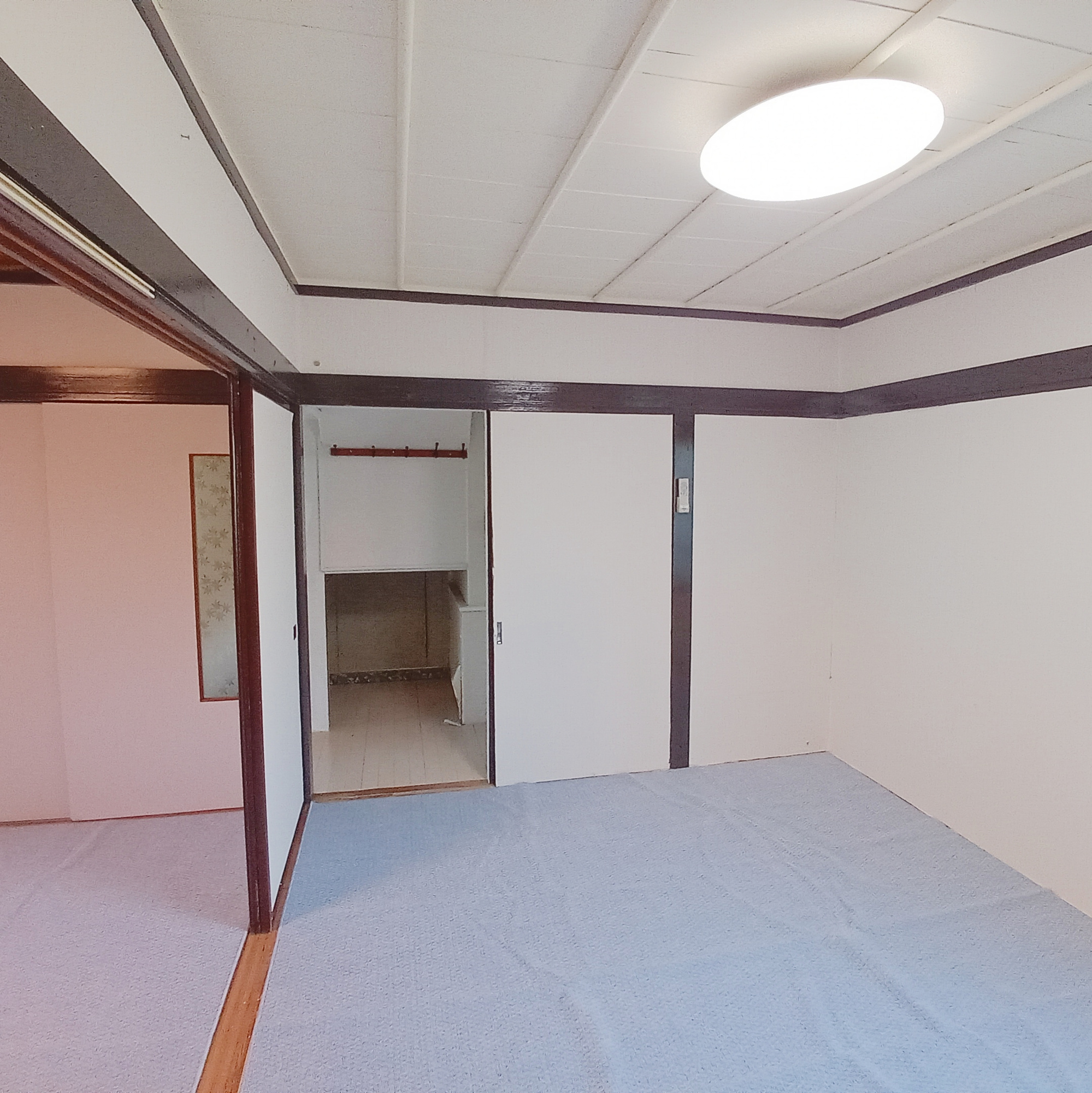 室蘭市港北町4丁目18-13　中古住宅の洋室