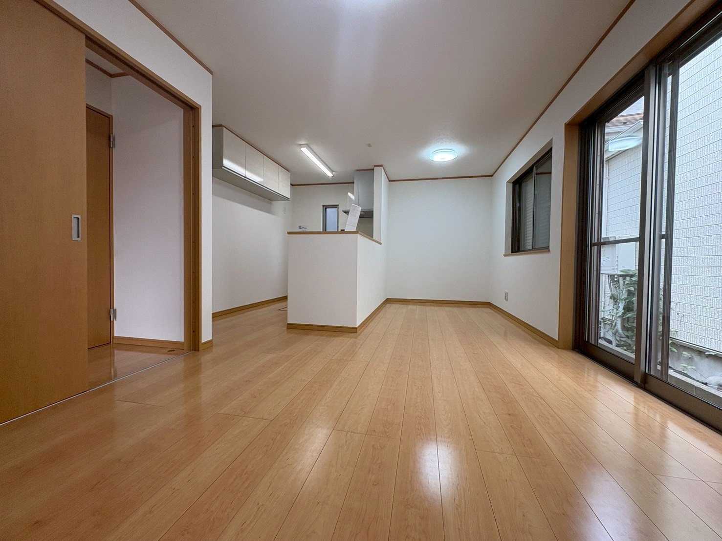 戸建 川口市大字赤井の居間・リビング