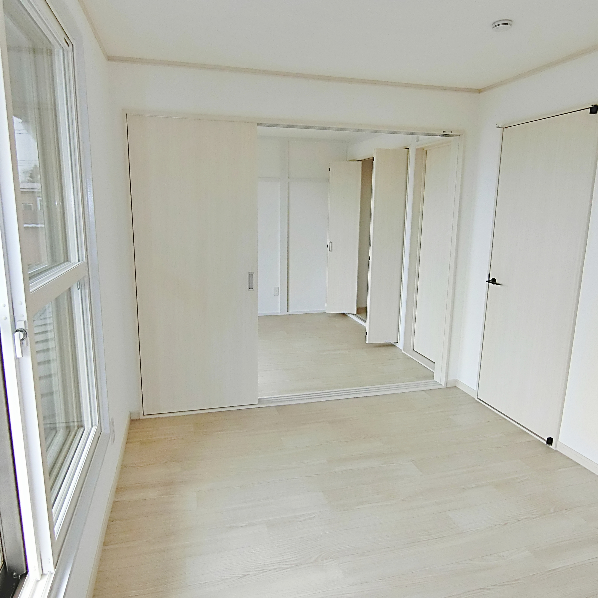 室蘭市柏木町44-23　中古住宅の洋室