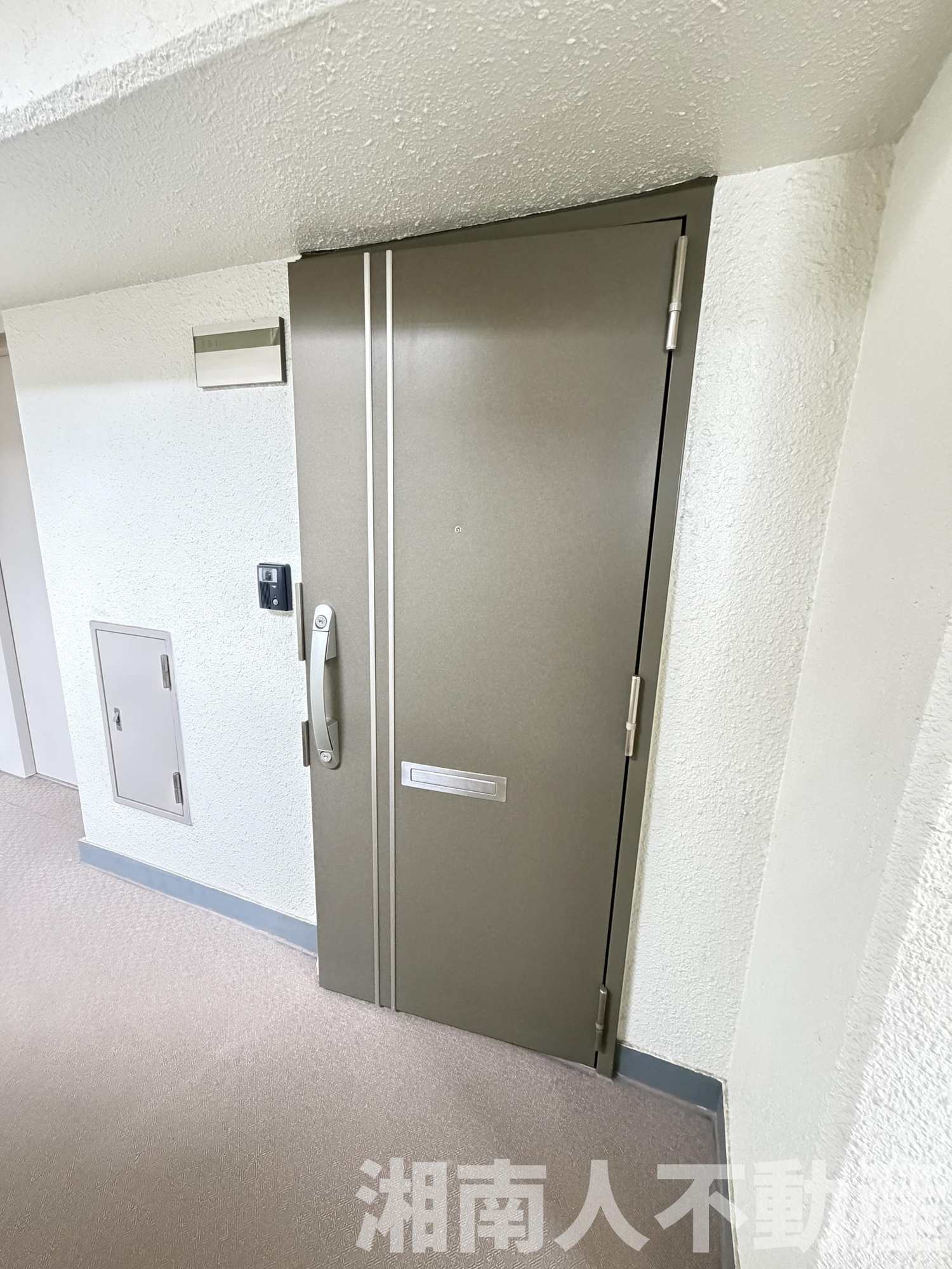 ライオンズマンション藤沢A棟の玄関|玄関です