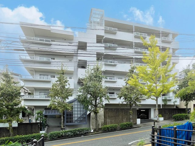 ヴェルドール芦屋の外観|外観は落ち着いています