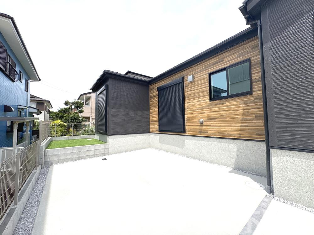 大磯町国府本郷第2期　新築一戸建て　の駐車場|車をお持ちの方に嬉しい駐車場付きの物件です