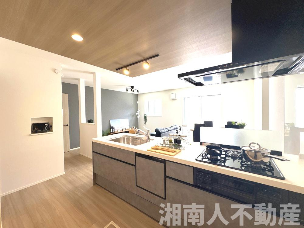 大磯町国府本郷第2期　新築一戸建て　のキッチン|キッチンです