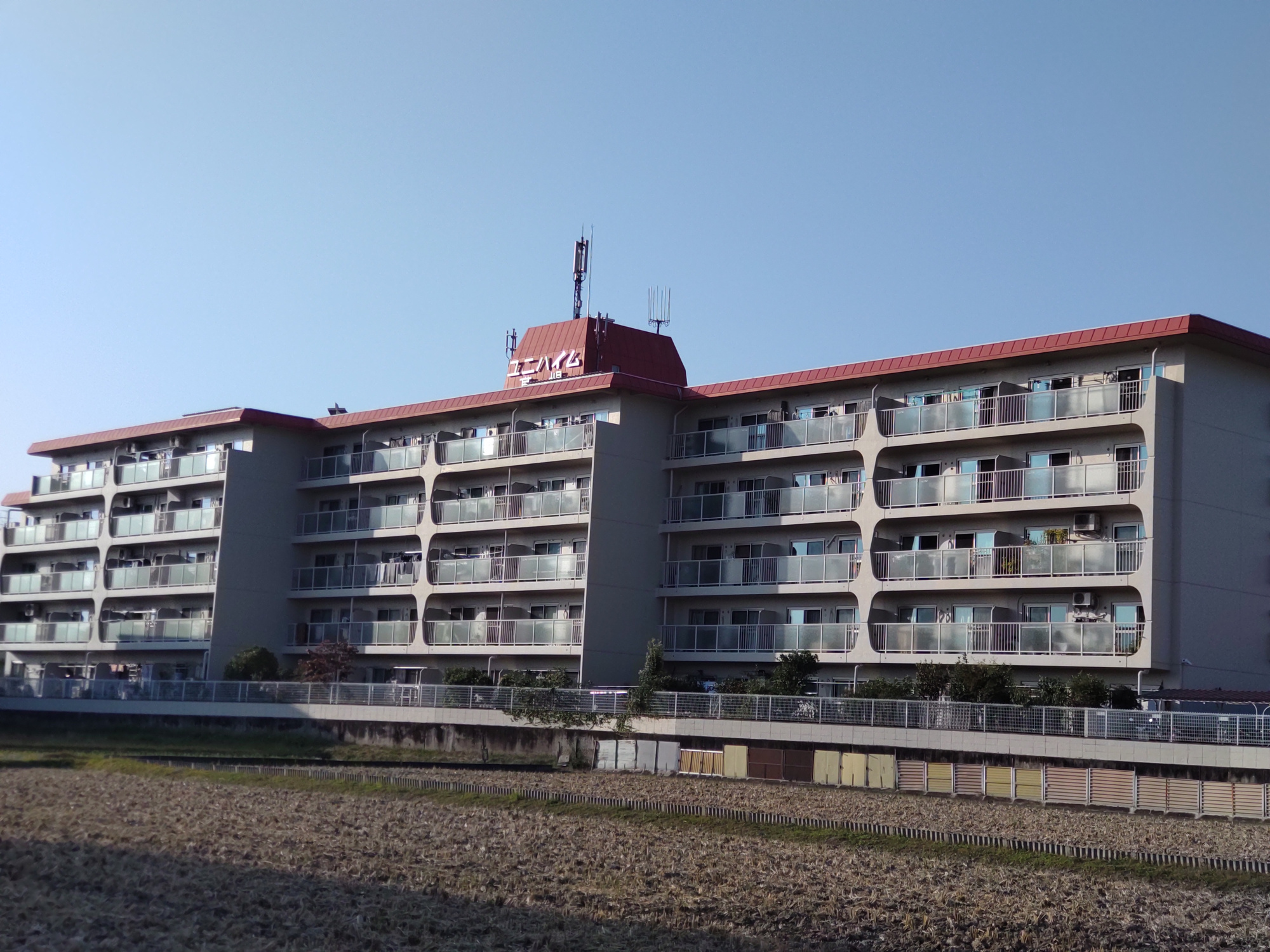 ユニハイム高槻の外観|マンション外観です。