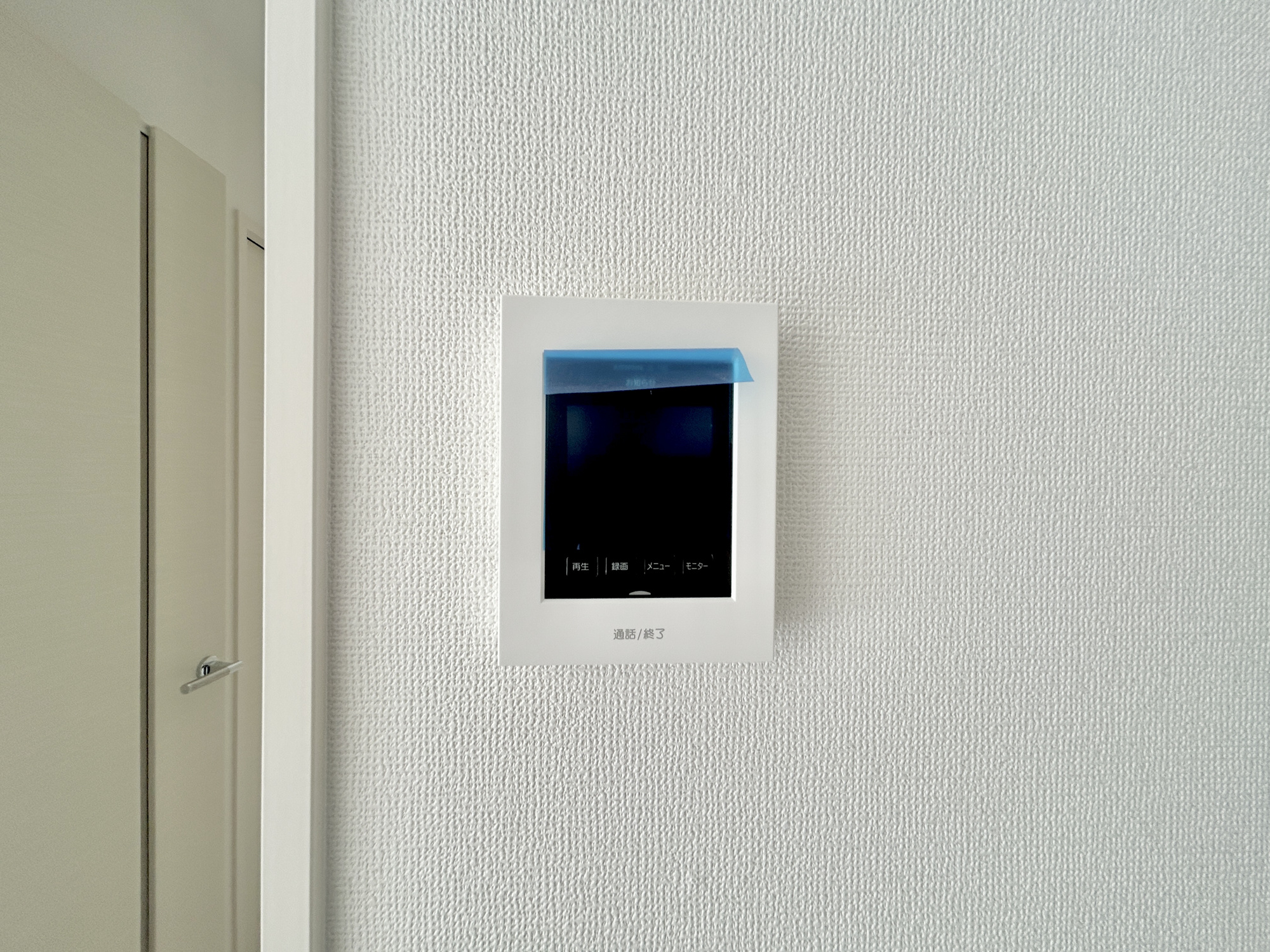 高崎市棟高町1期　新築住宅全4棟のセキュリティ|TVモニタ付きのインターフォンには録画機能もあるので外出時誰が来たのか確認できます♪ 防犯機能も高く、今では必需品です！