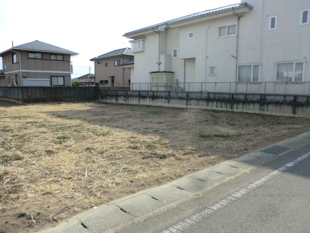 【外観】伊勢崎市境伊与久住宅用地