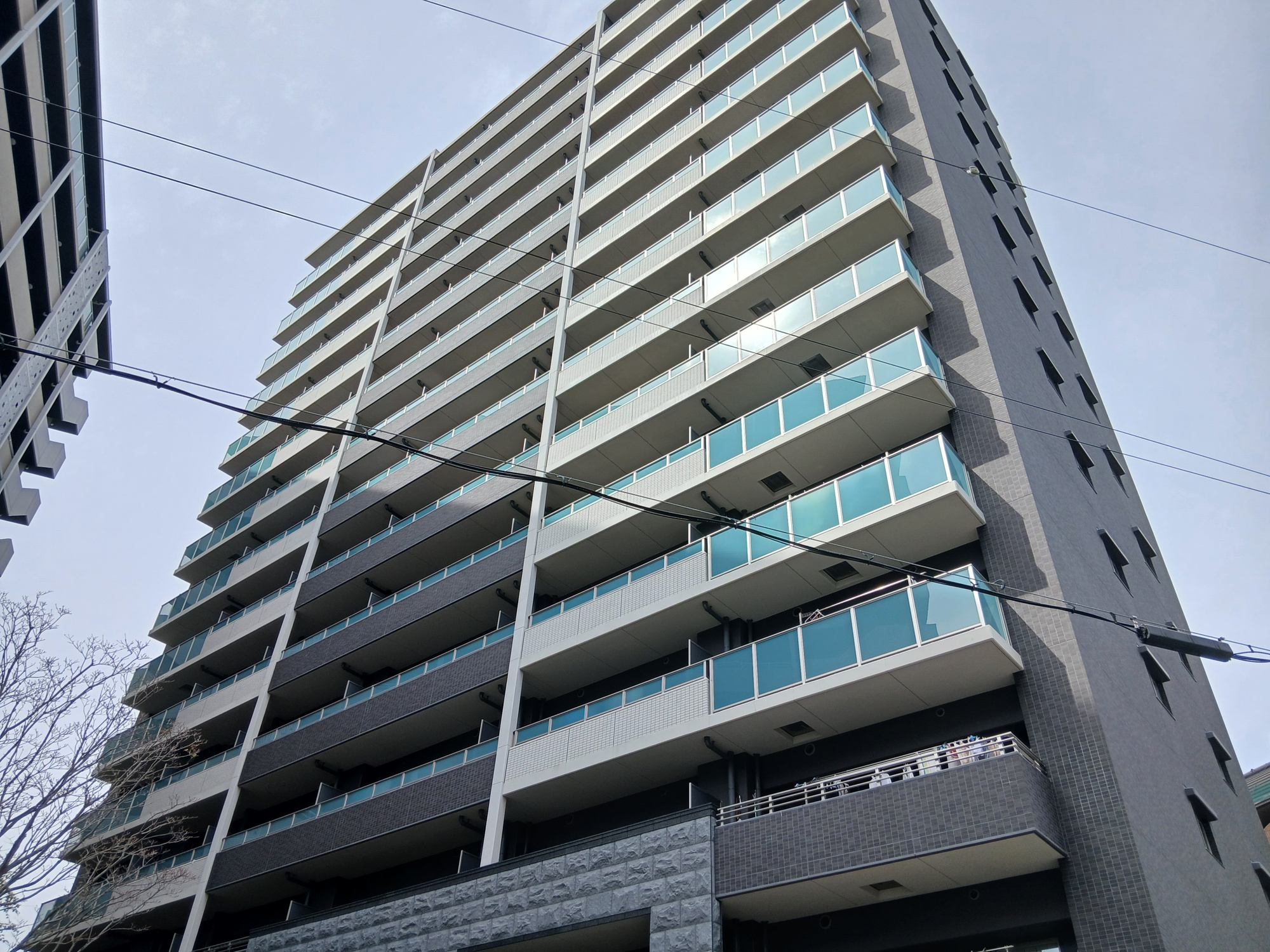 プレサンスロジェ都島本通ＥＡＳＴの外観