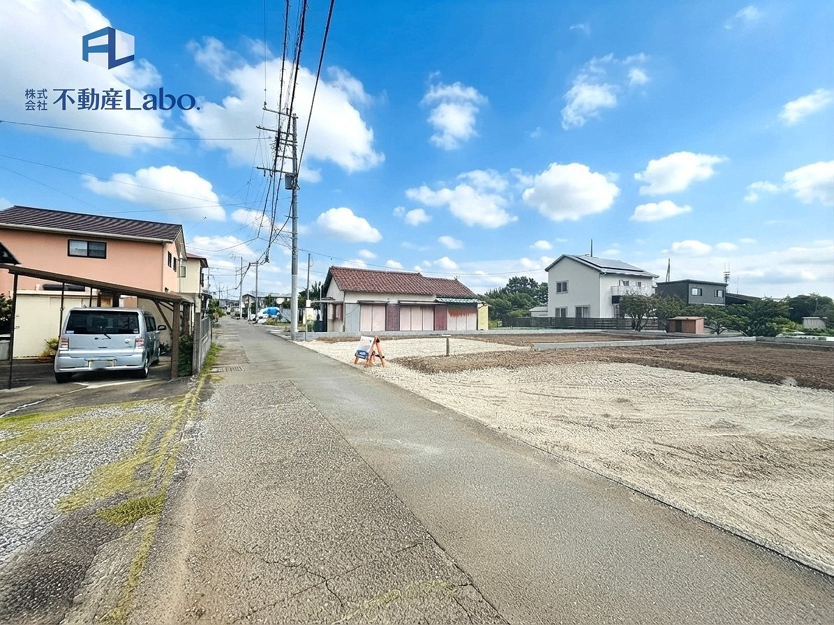 ハートフルタウン　沼津市大諏訪459番　全2棟　の前面道路含む現地写真
