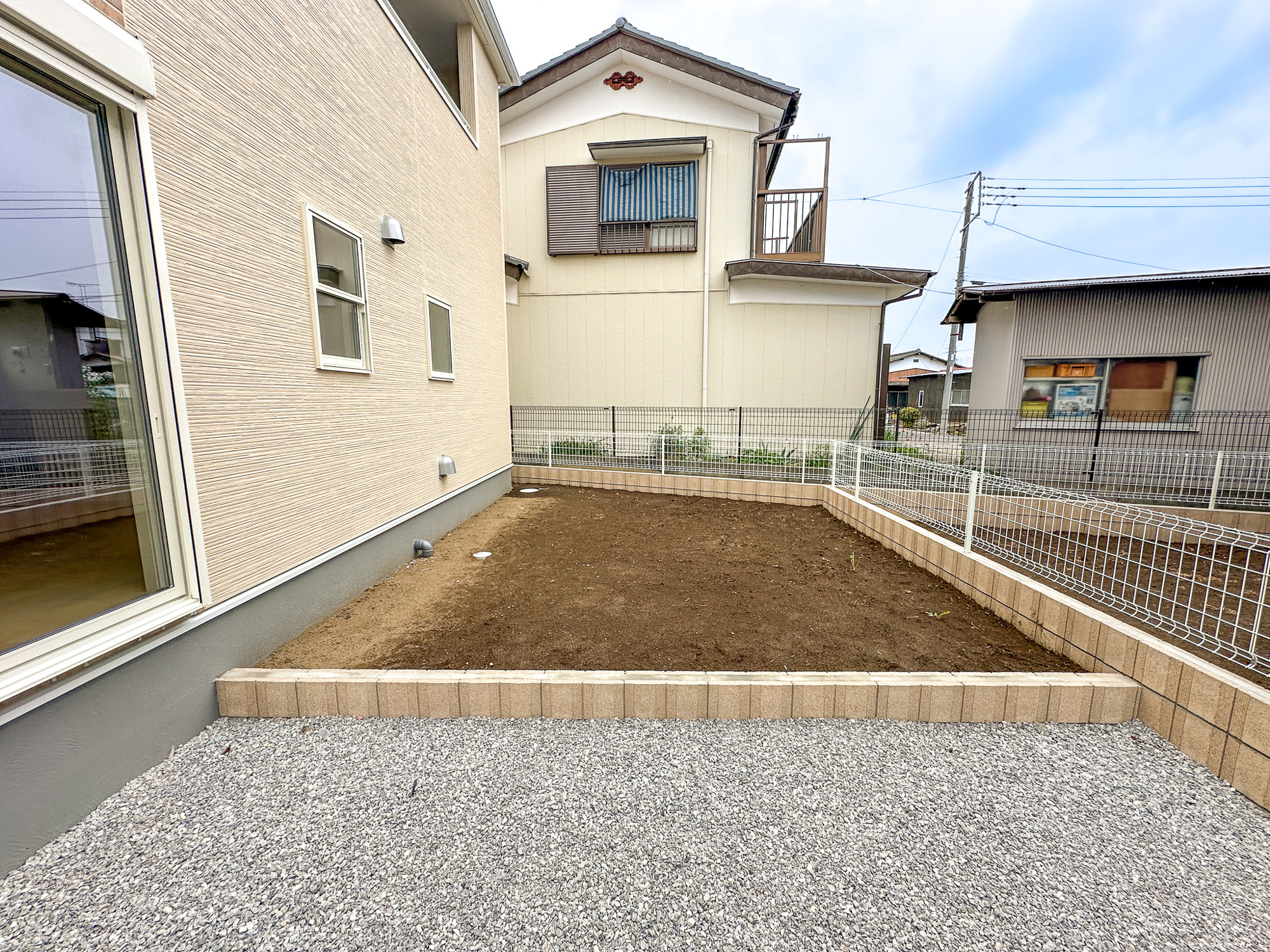 第５栃木市岩舟町静和　新築住宅全２棟の庭|お庭での家庭菜園・ガーデニングを通じて、お子様と一緒に育てていくと、思い出も増えていきそうですね♪