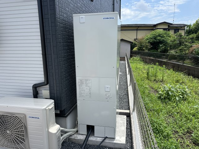 宇都宮市鶴田町の新築一戸建の発電・温水設備|月々の光熱費がお得になる高効率給湯器♪太陽光発電システム付きのオール電化物件なので毎月助かりますね♪