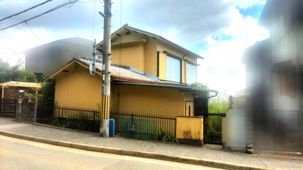 甲陽園東山町古家付土地の外観|高台につき眺望良好です。
