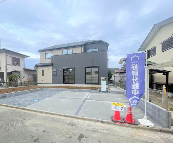 リナージュ市原市光風台　新築戸建の駐車場