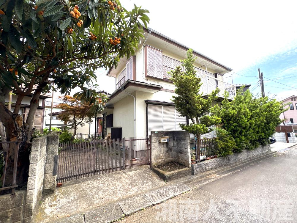 中郡二宮町中里2丁目　戸建の外観|外観は落ち着いています
