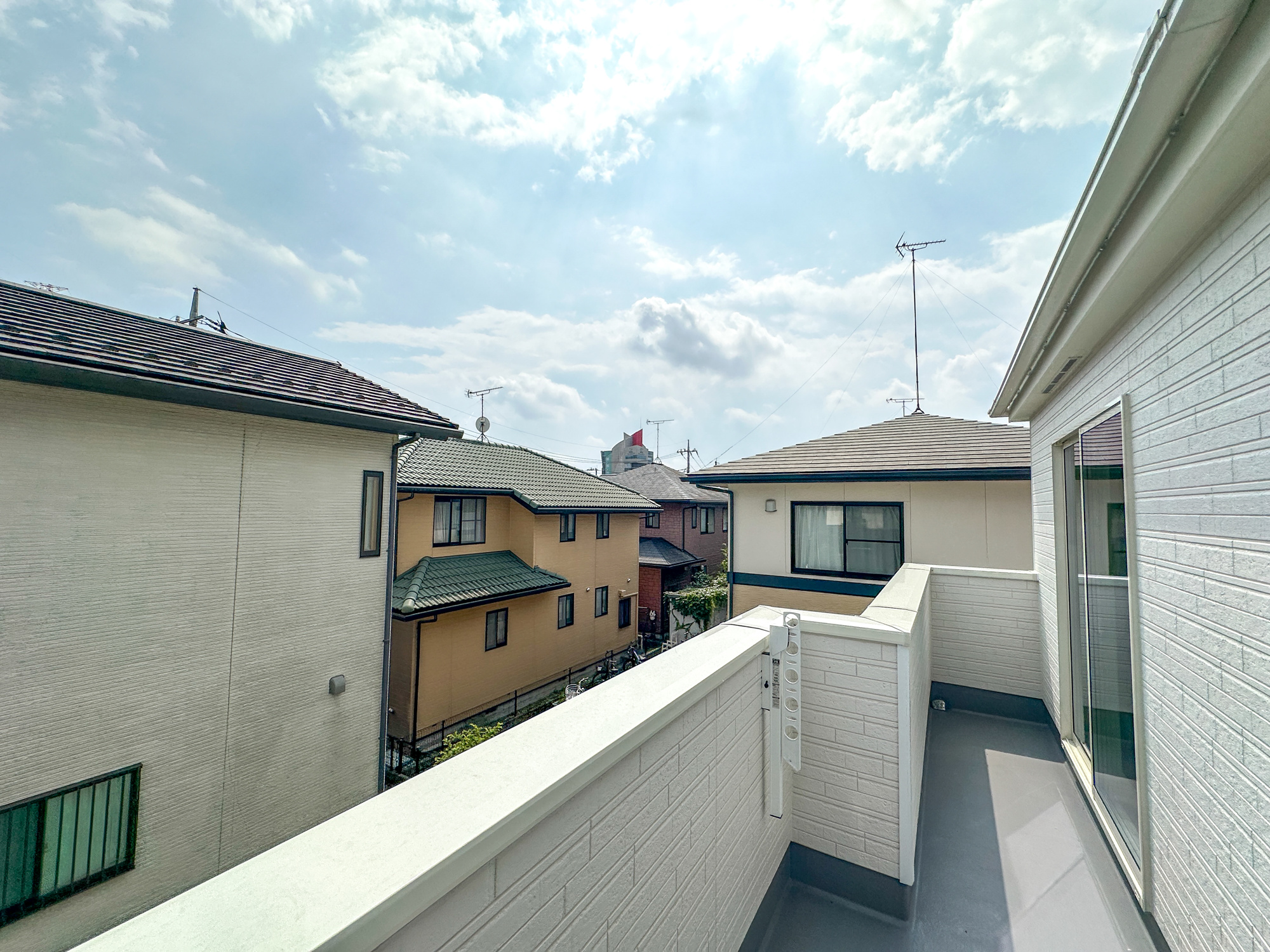 宇都宮市簗瀬町の新築一戸建の展望|隣地との距離が確保されているので開放感のある眺望♪