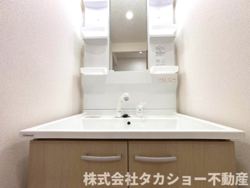 稲毛コーポビアネーズの独立洗面台