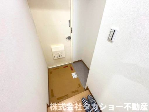 稲毛コーポビアネーズの玄関