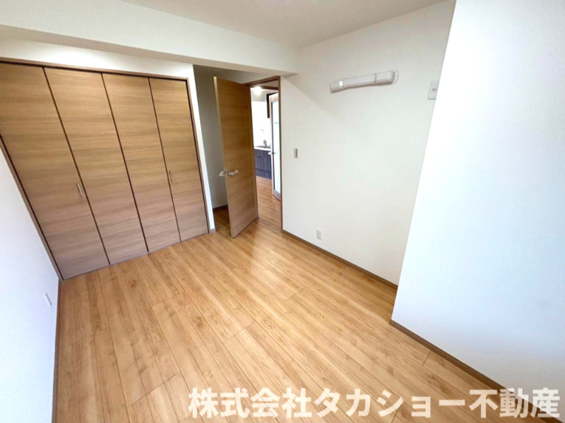 稲毛コーポビアネーズの洋室