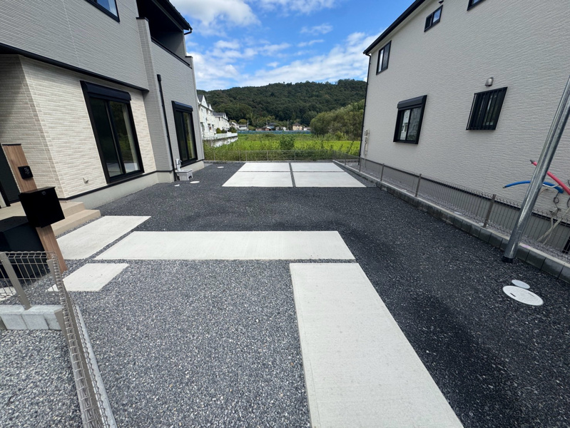 LDK　※この画像は実際の室内写真にインテリアをCGで合成したものです。実際の物件に家具は配置されておりません。