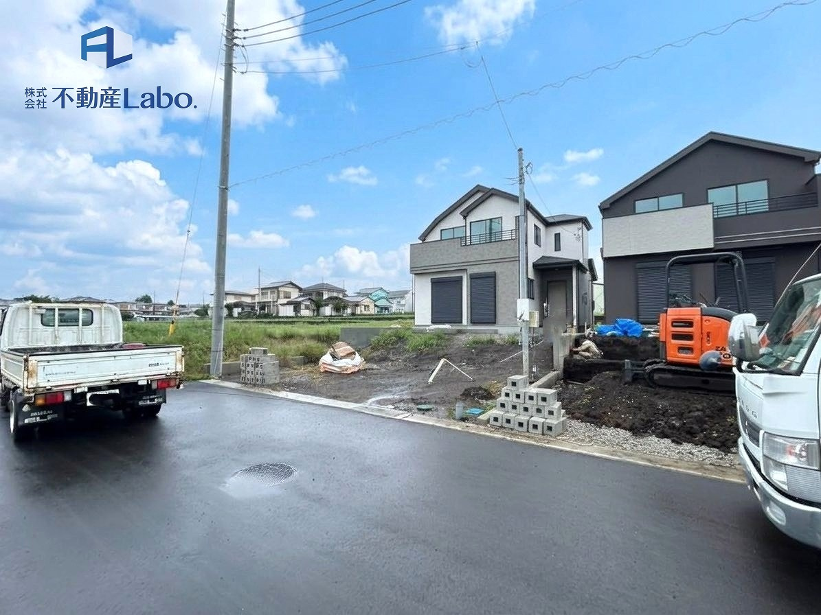ハートフルタウン　富士宮市小泉1740番の前面道路含む現地写真|●前面道路● 4ｍ以上の前面道路♪