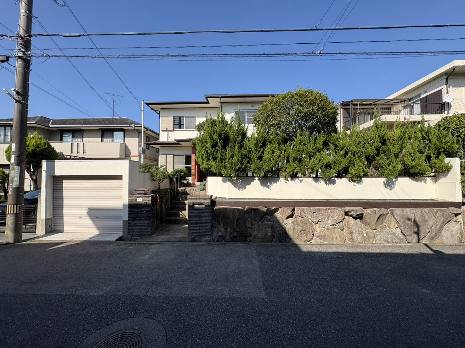 有野台4丁目上物付土地の外観