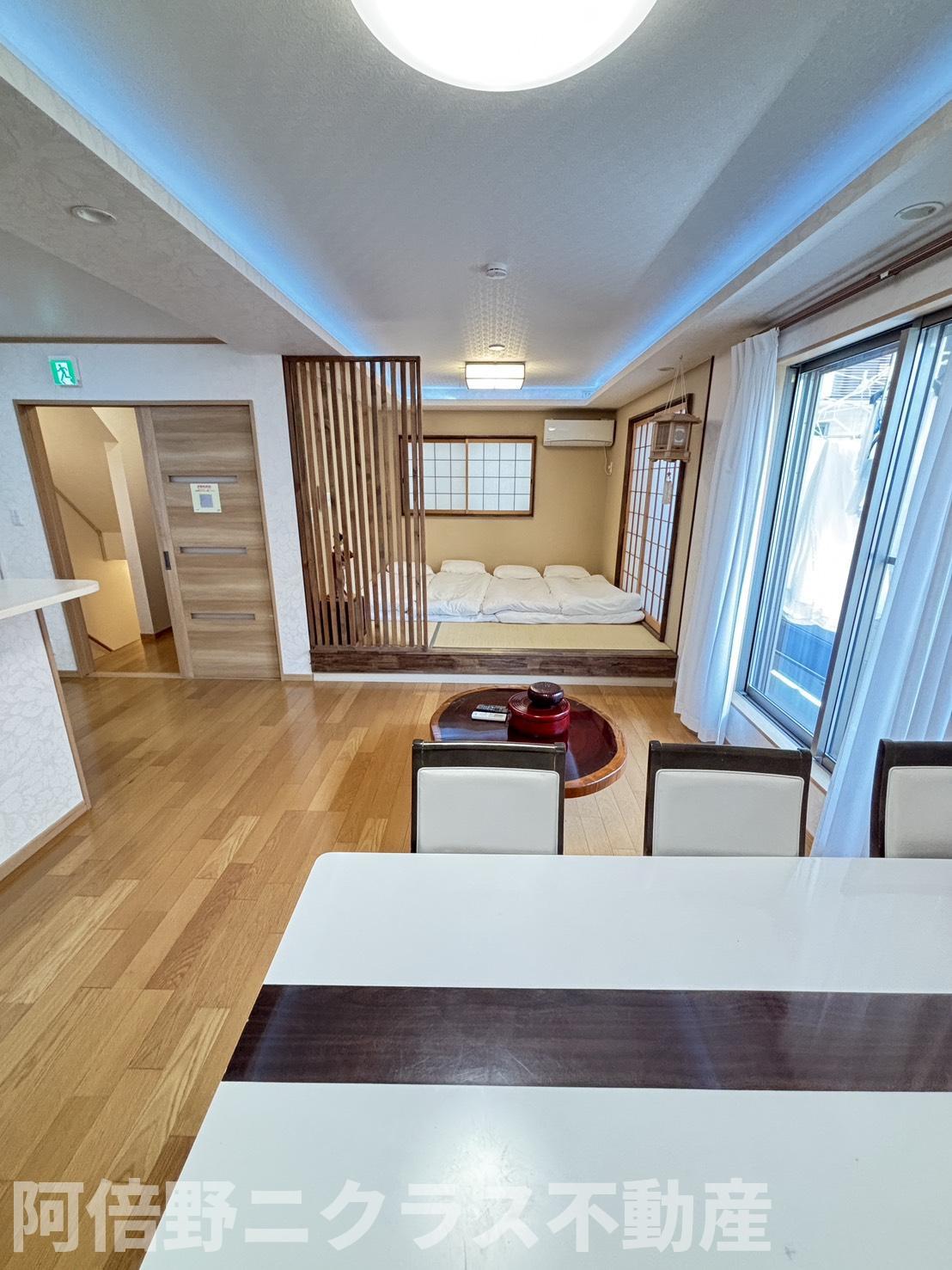 浪速区戎本町2戸建ての居間・リビング