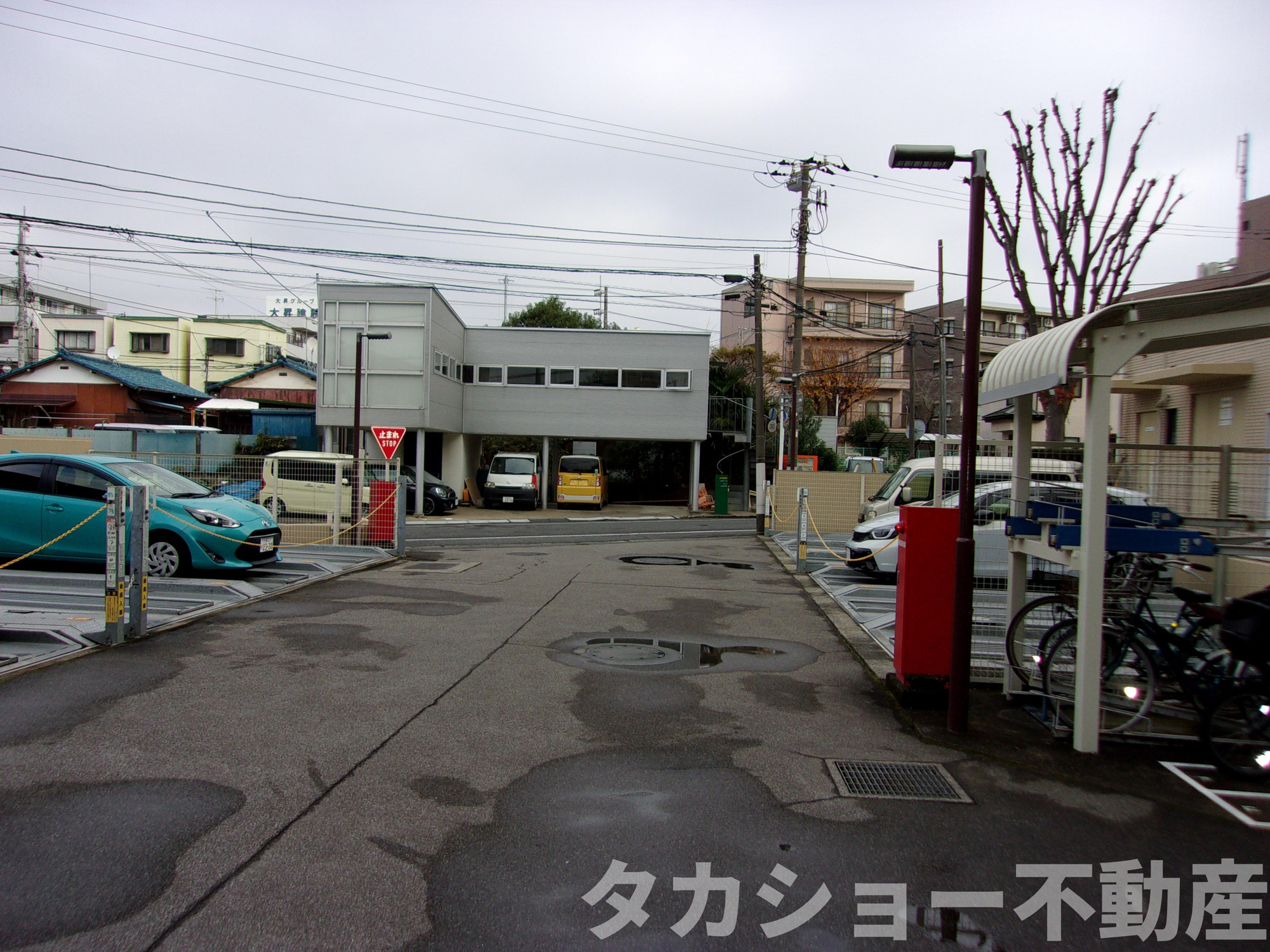 東急ドエルアルス西千葉の駐車場