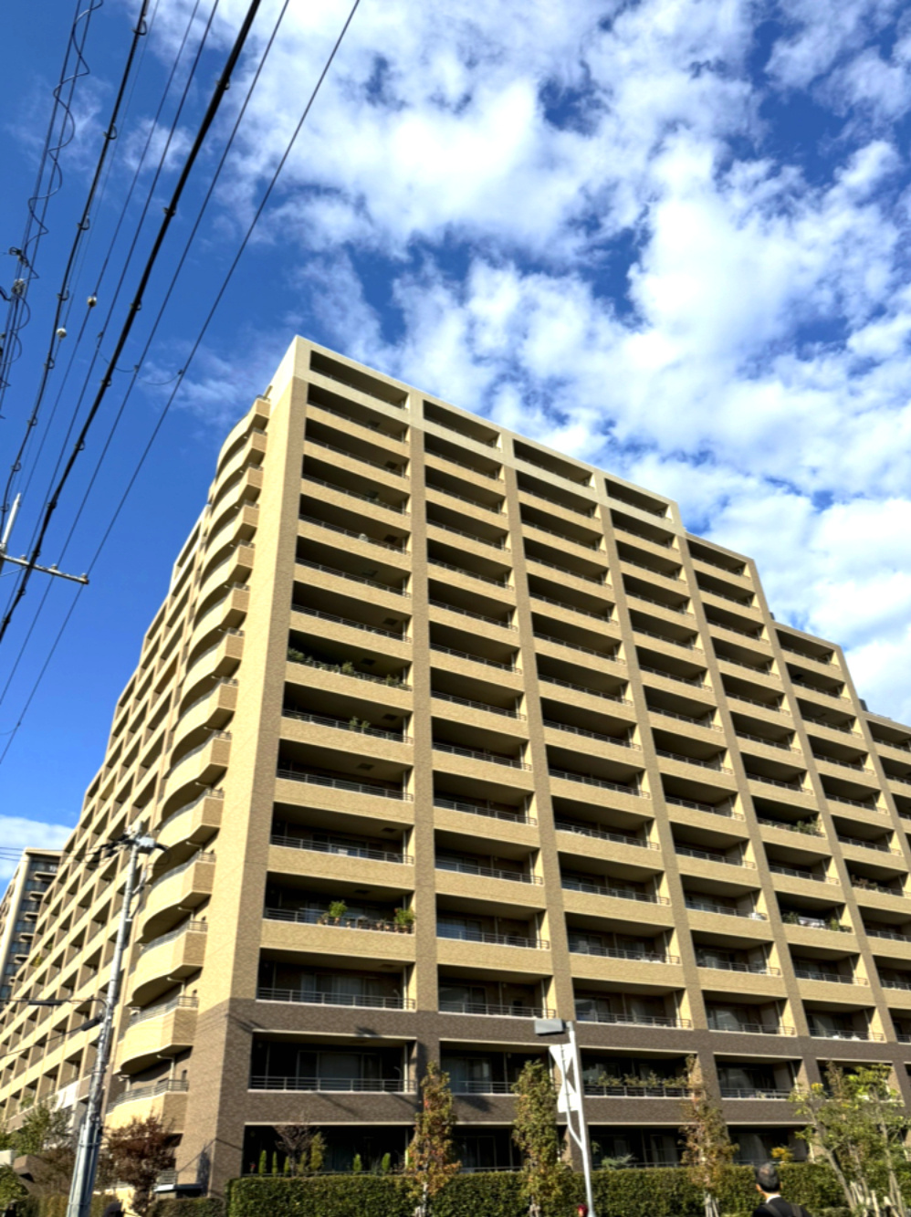 エルヴェール神戸本山アーバンライフの外観