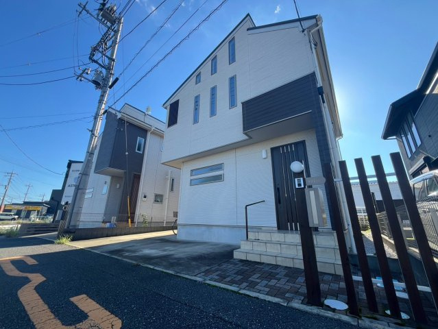 中古住宅　さいたま市西区大字内野本郷の外観|すっきりとしたデザインの外観です