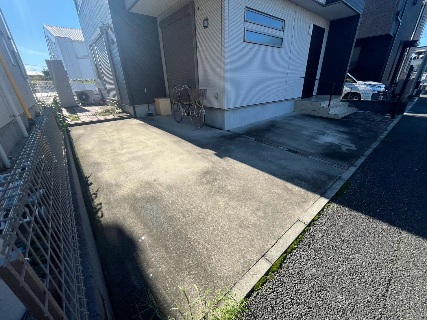 中古住宅　さいたま市西区大字内野本郷の駐車場